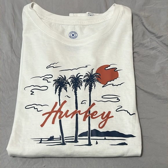 Hurley T-Shirt - Picture 1 of 4